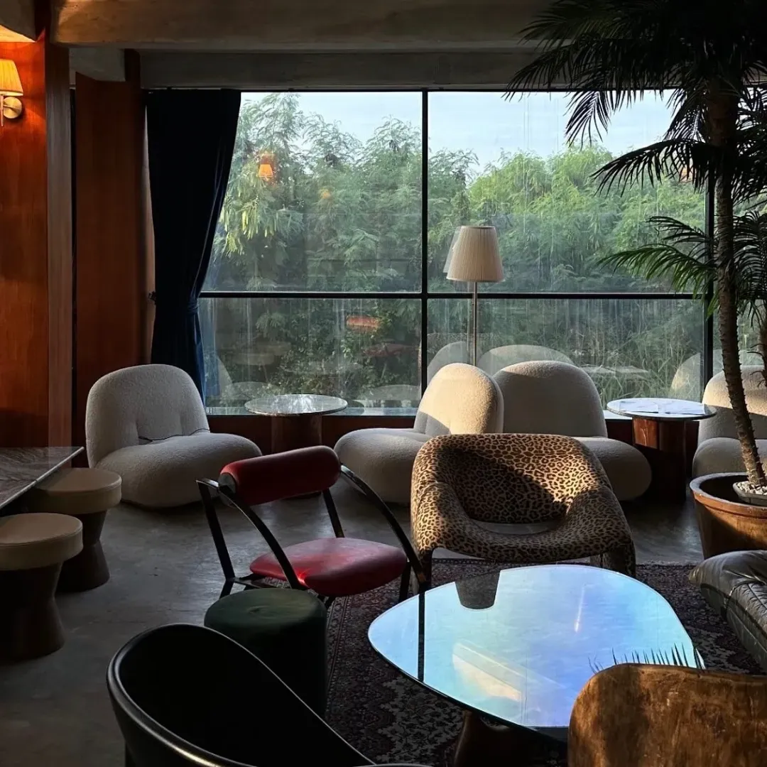Venue cover image 4