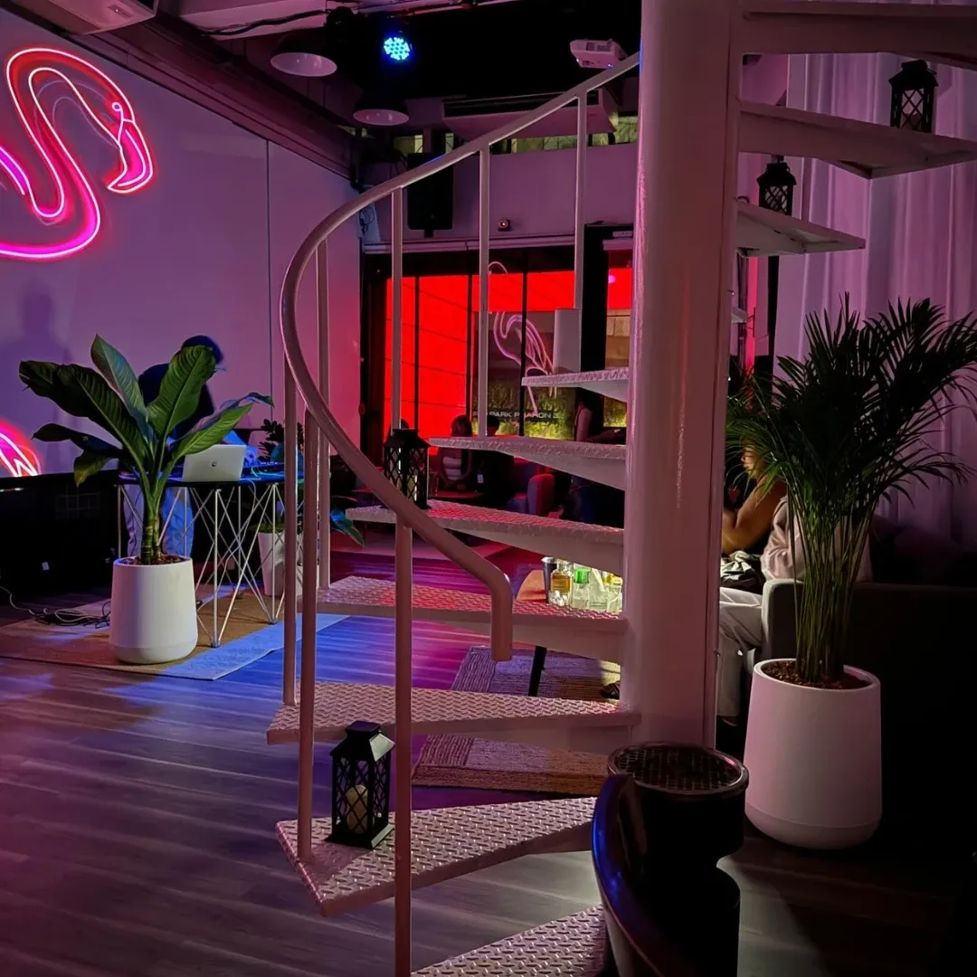 Venue cover image 6