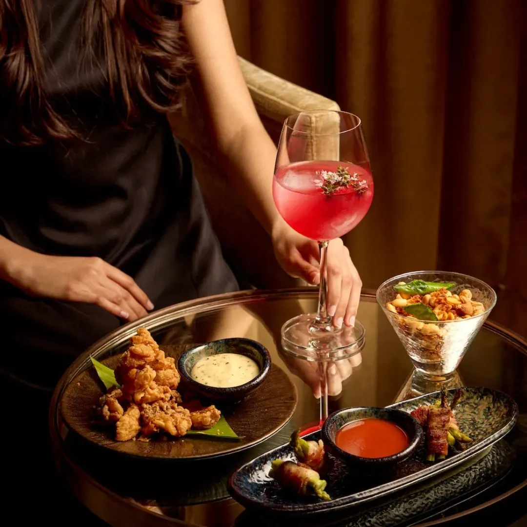 Oriental Bar photo 2