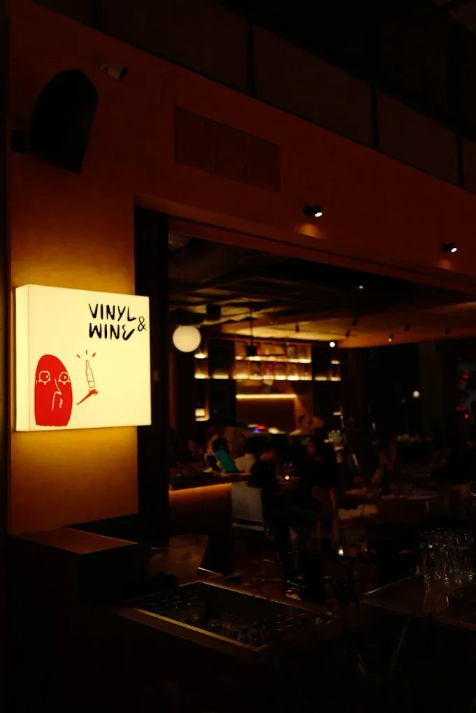 Venue cover image 6